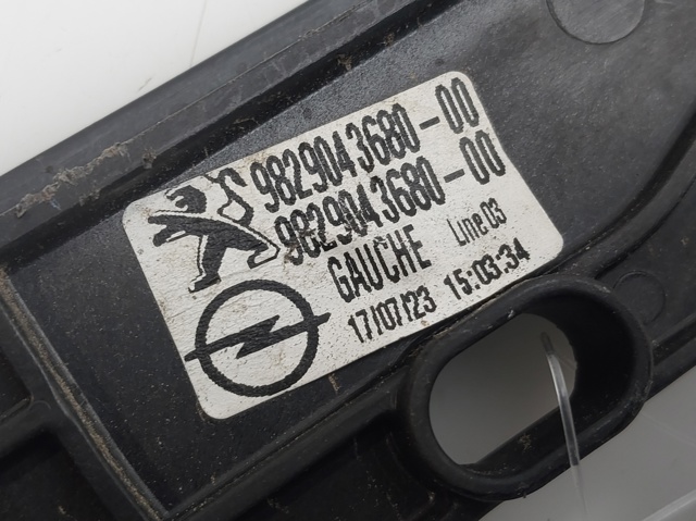 Mechanizm podnoszenia szyby drzwi przednich lewych 9829043680 PEUGEOT