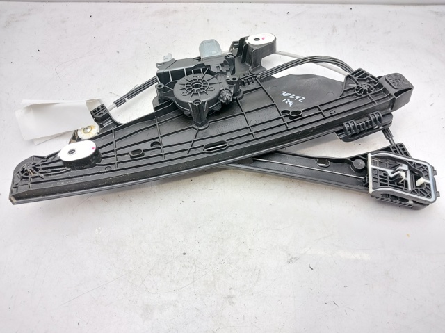 Mechanizm podnoszenia szyby drzwi przednich lewych 9829043680 PEUGEOT