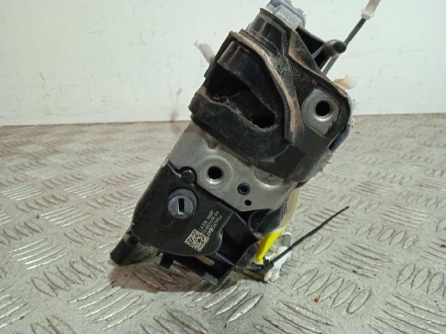 Zamek drzwi przednich prawych 9829284780 PEUGEOT
