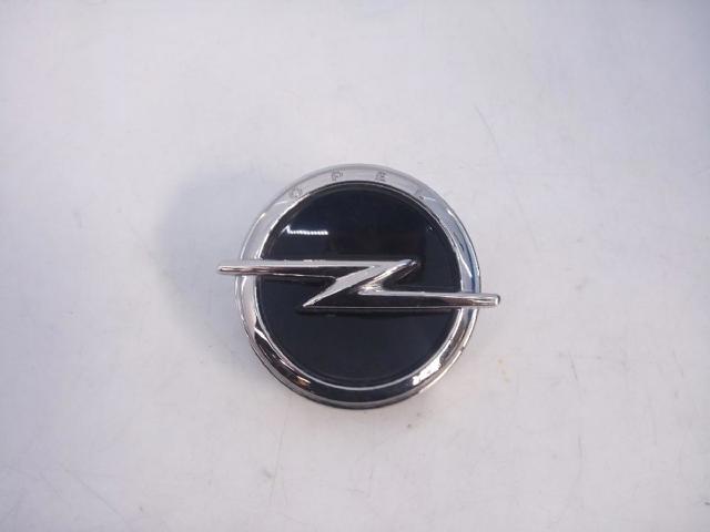 Emblemat na klapę bagaznika (znaczek firmowy) do Opel Corsa P2JO