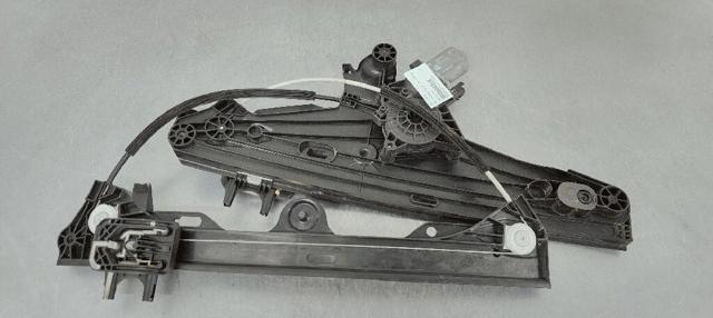 Mechanizm podnoszenia szyby drzwi przednich prawych 9830815180 PEUGEOT