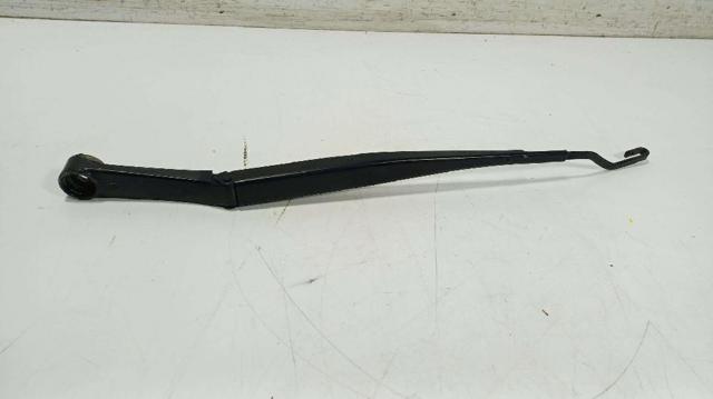 Ramię wycieraczki szyby przedniej 983103U000 HYUNDAI