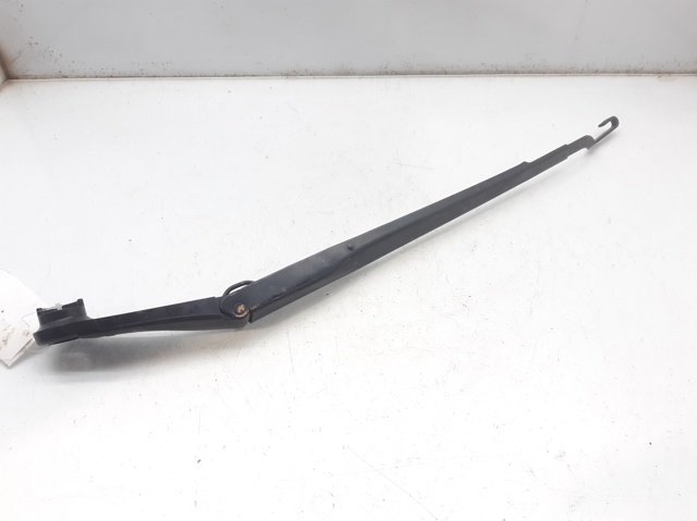 Ramię wycieraczki szyby przedniej 98311A4000 HYUNDAI