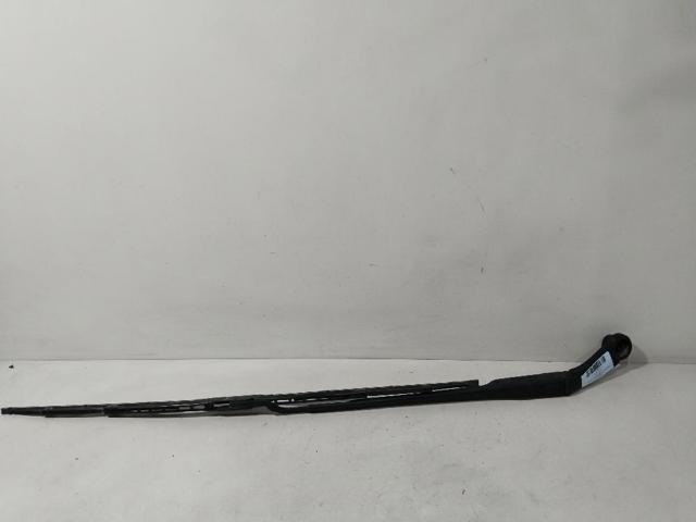 Ramię wycieraczki szyby przedniej 98311A4000 HYUNDAI