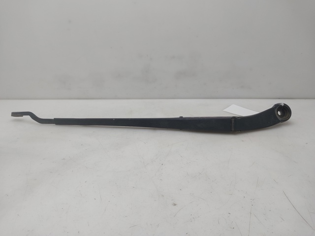 Ramię wycieraczki szyby przedniej 98311A4000 HYUNDAI