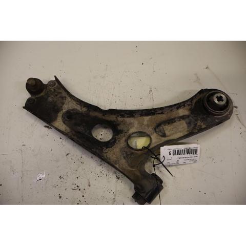 Wahacz zawieszenia przedniego dolny prawy 9832039280 PEUGEOT