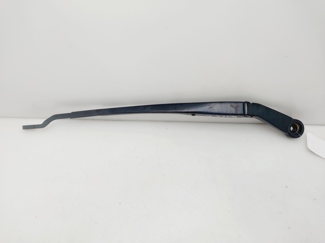 Ramię wycieraczki szyby przedniej 98321A4000 HYUNDAI