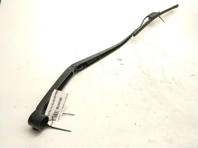 Ramię wycieraczki szyby przedniej 98321D3000 HYUNDAI