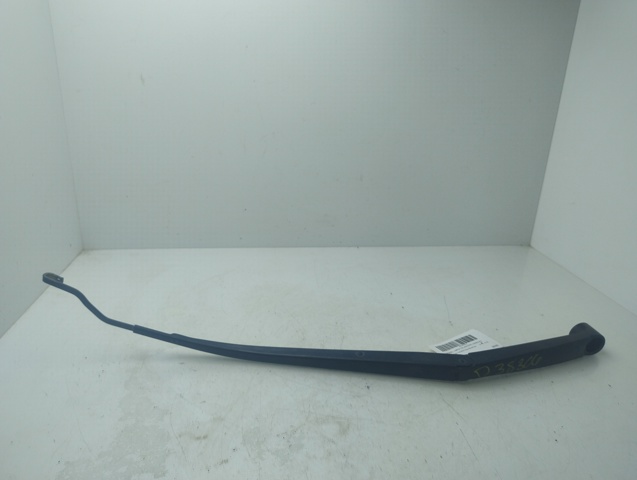 Ramię wycieraczki szyby przedniej 98321D3000 HYUNDAI
