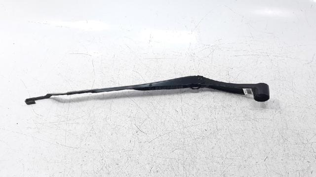 Ramię wycieraczki szyby przedniej 98321J9000 HYUNDAI