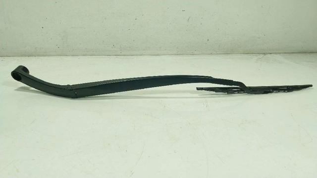 Ramię wycieraczki szyby przedniej 98321J9000 HYUNDAI