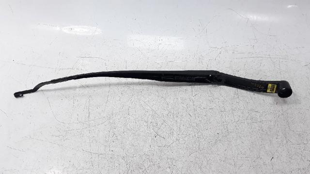 Ramię wycieraczki szyby przedniej 98321J9000 HYUNDAI