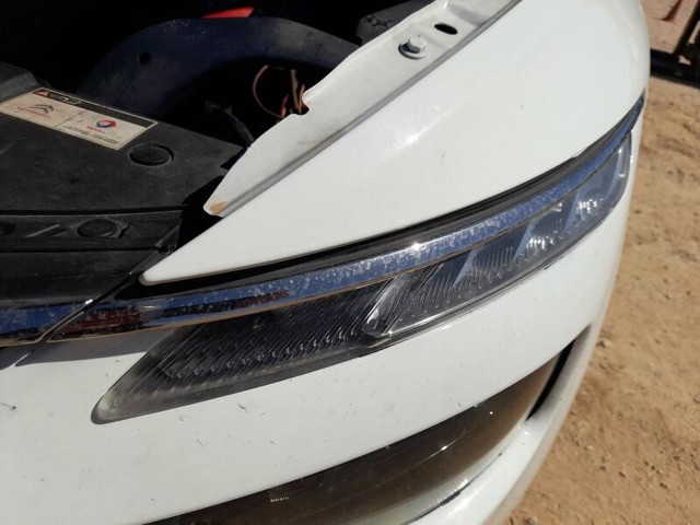 Reflektor do jazdy dziennej lewy 9833404080 PEUGEOT