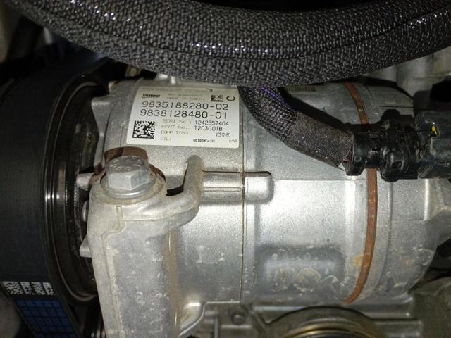 Sprężarka klimatyzacji 9835188280 PEUGEOT