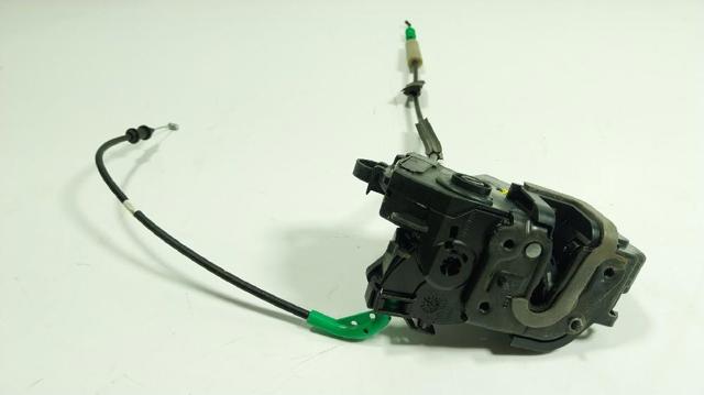 Zamek drzwi tylnych prawych 9835418280 OPEL