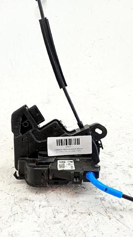 Zamek drzwi przednich prawych 9835556980 OPEL