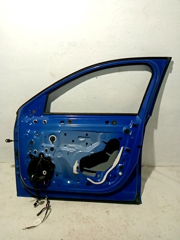 Drzwi przednie prawe 9837705880 OPEL