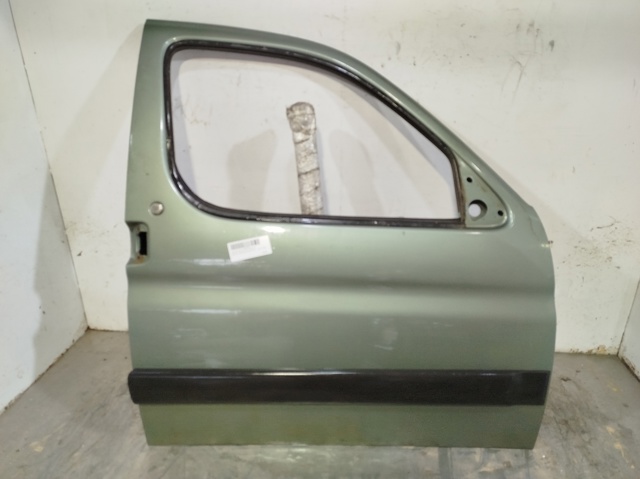 Drzwi przednie prawe 9839338480 PEUGEOT