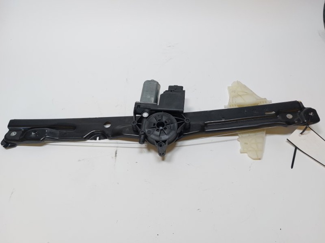 Mechanizm podnoszenia szyby drzwi przednich prawych 9840159380 FIAT