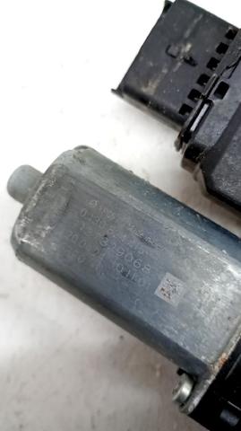 Mechanizm podnoszenia szyby drzwi przednich lewych 9840197680 PEUGEOT