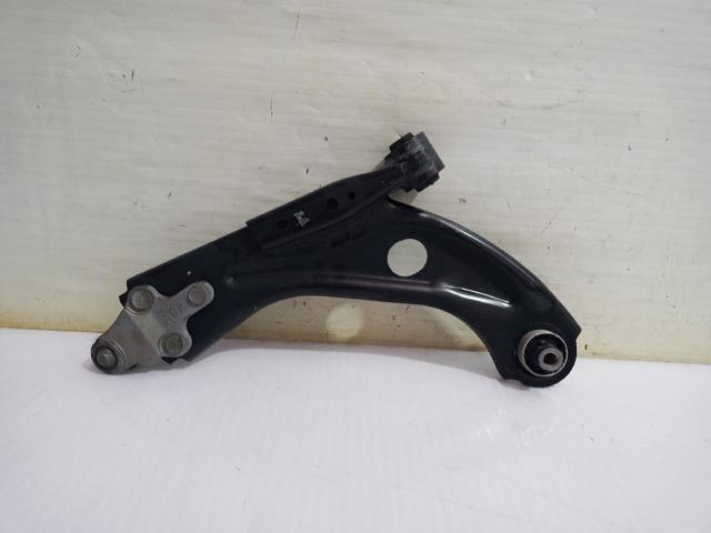 Wahacz zawieszenia przedniego dolny prawy 9846329080 OPEL