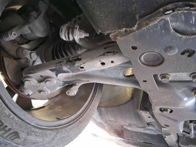 Wahacz zawieszenia przedniego dolny prawy 9846329280 PEUGEOT