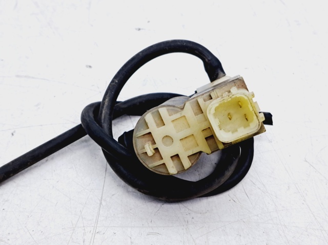 Pompka spryskiwacza szyby przedniej 985101F100 HYUNDAI