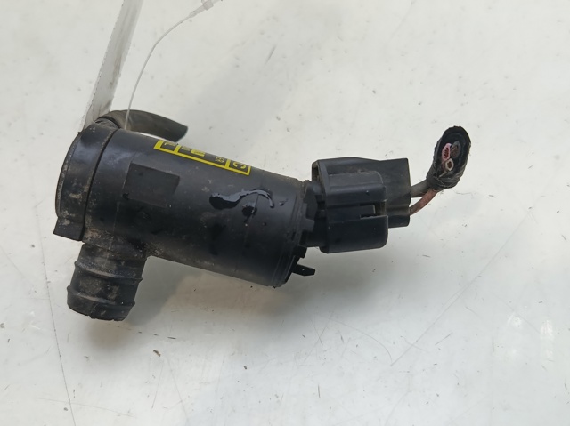Pompka spryskiwacza szyby przedniej 9851025000 HYUNDAI