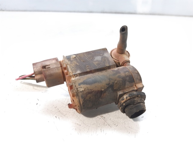 Pompka spryskiwacza szyby przedniej 985102C100 HYUNDAI