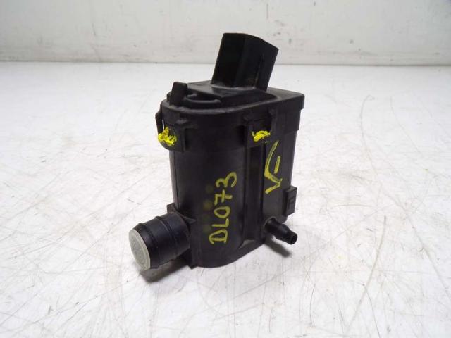 Pompka spryskiwacza szyby przedniej 985102J500 HYUNDAI