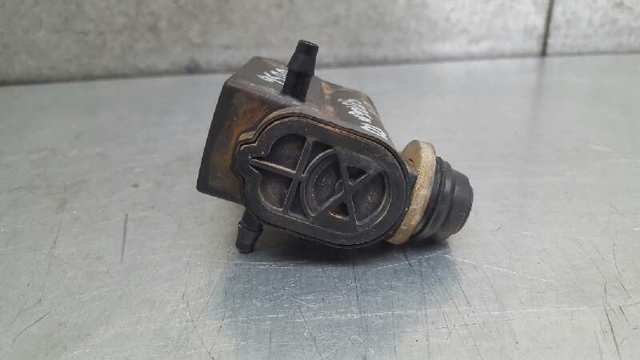 Pompka spryskiwacza szyby przedniej KIA Sorento 1 JC