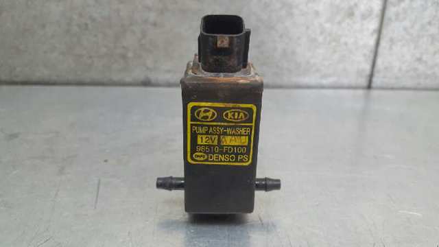 Pompka spryskiwacza szyby przedniej KIA Sorento 1 JC