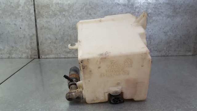 Zbiorniczek spryskiwacza szyb KIA Magentis 1 GD