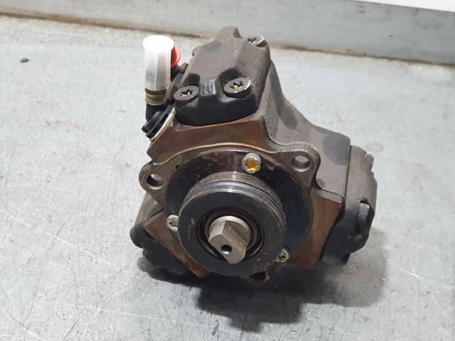 Pompa wtryskowa wysokiego ciśnienia 986437100 MERCEDES