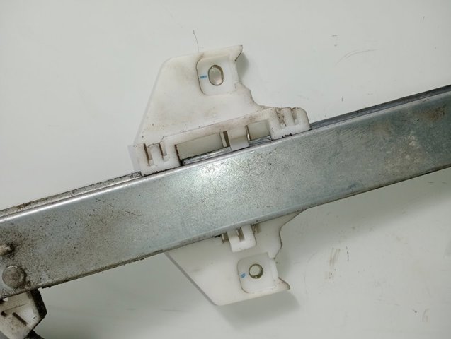 9881017200 Hyundai/Kia