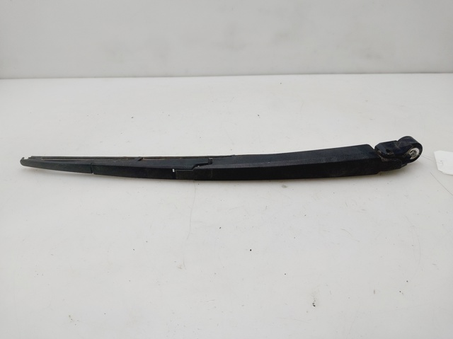 988152J000 Hyundai/Kia