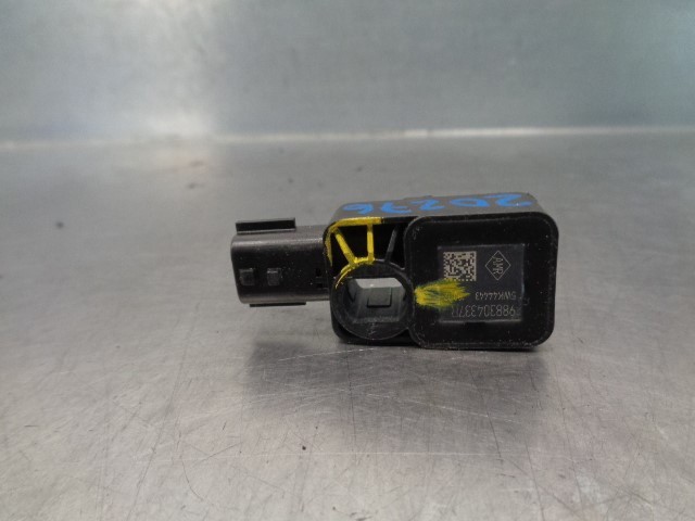 988304337R Renault (RVI)