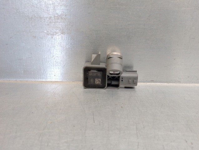 Czujnik AIRBAG przedni 988312833R RENAULT