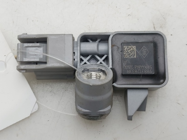 988312833R Renault (RVI)
