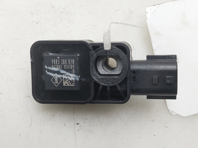 988330002R Renault (RVI)