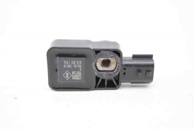 Czujnik AIRBAG przedni 988330002R RENAULT