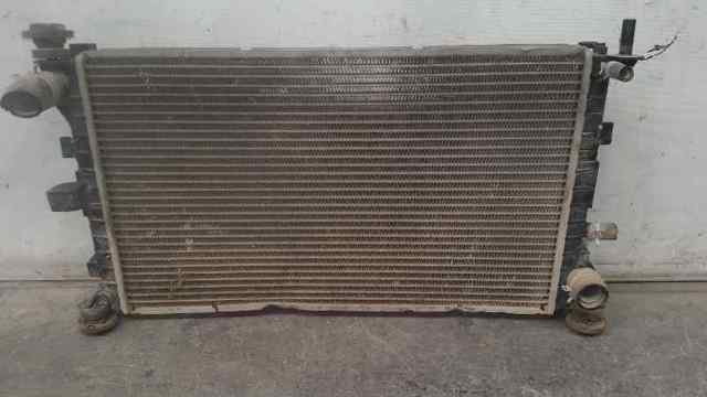 Chłodnica silnika 98AB8005DE FORD