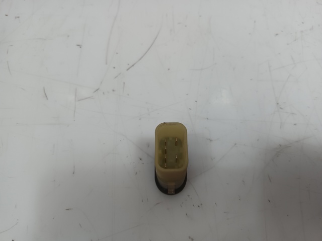 98AG14529CB Ford