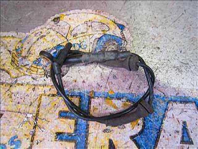 Czujnik ABS przedni 98AG2B372AF FORD