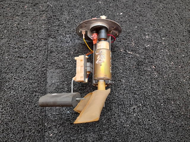 Moduł pompy paliwowej z czujnikiem poziomu paliwa 98BP9H307DB FORD