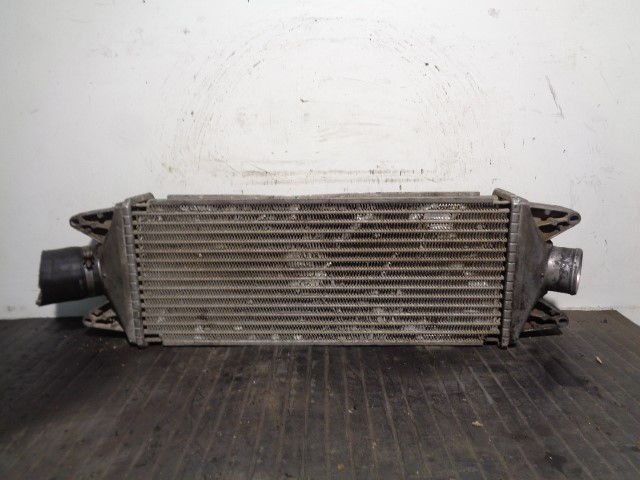 Chłodnica intercoolera 99487925 IVECO