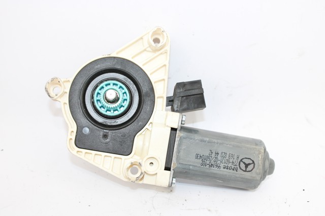 Mechanizm podnoszenia szyby drzwi przednich prawych 996145102 MERCEDES