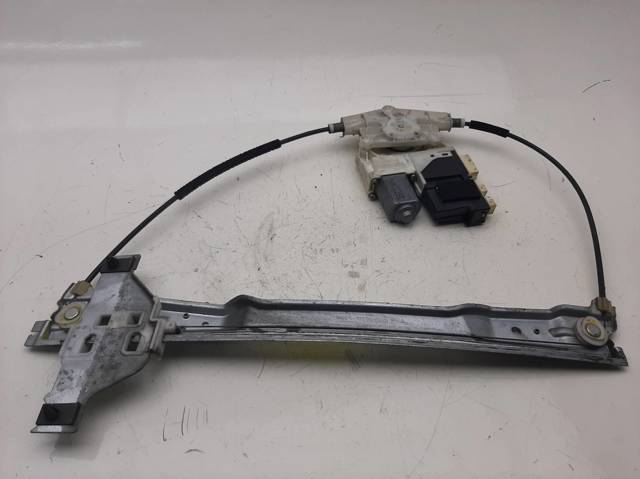 Mechanizm podnoszenia szyby drzwi przednich prawych 997831101 PEUGEOT