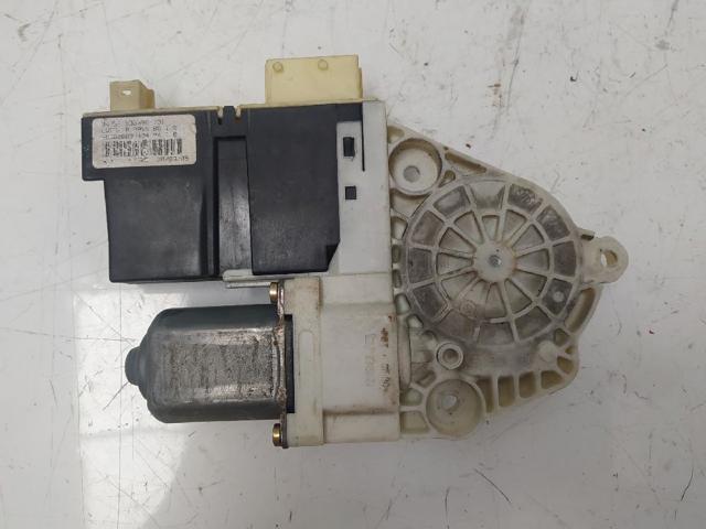 Mechanizm podnoszenia szyby drzwi przednich prawych 997831101 PEUGEOT