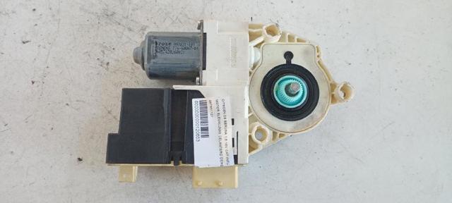 Mechanizm podnoszenia szyby drzwi przednich prawych 997831101 PEUGEOT